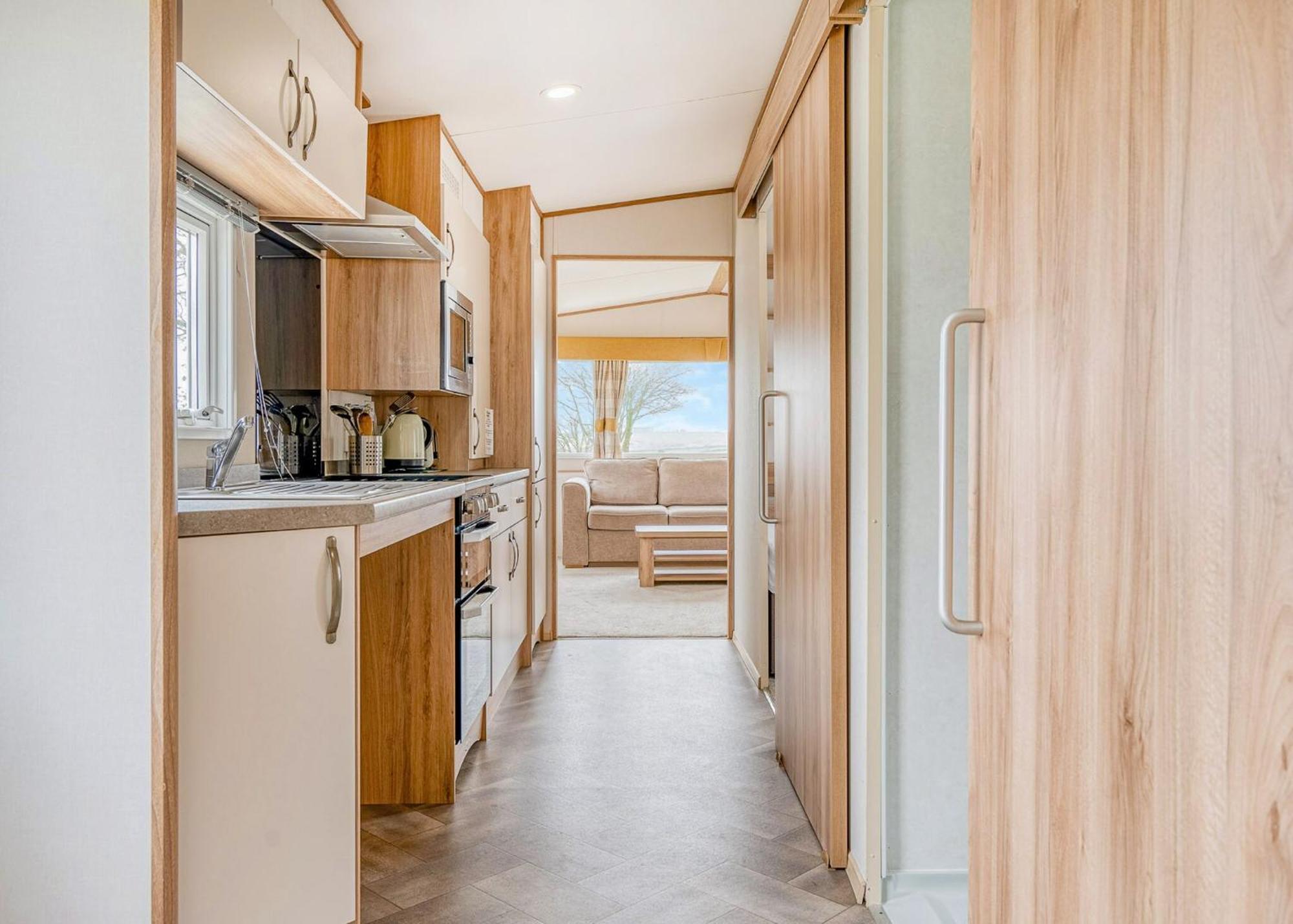 Meadow Lakes Holiday Park St Austell Oda fotoğraf