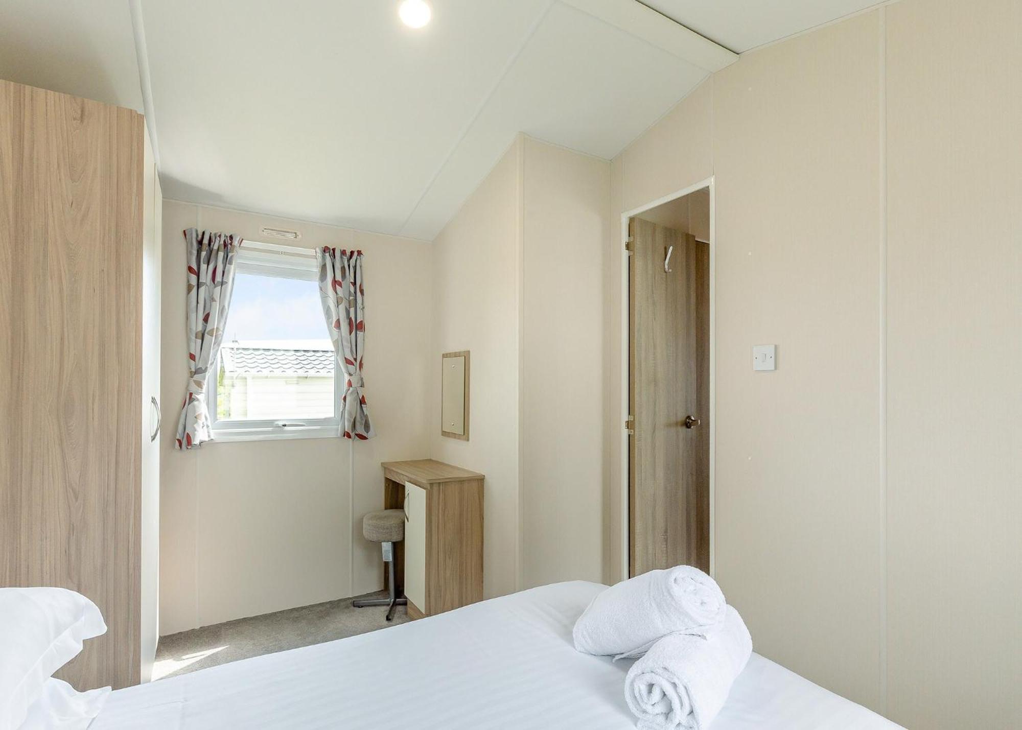 Meadow Lakes Holiday Park St Austell Dış mekan fotoğraf